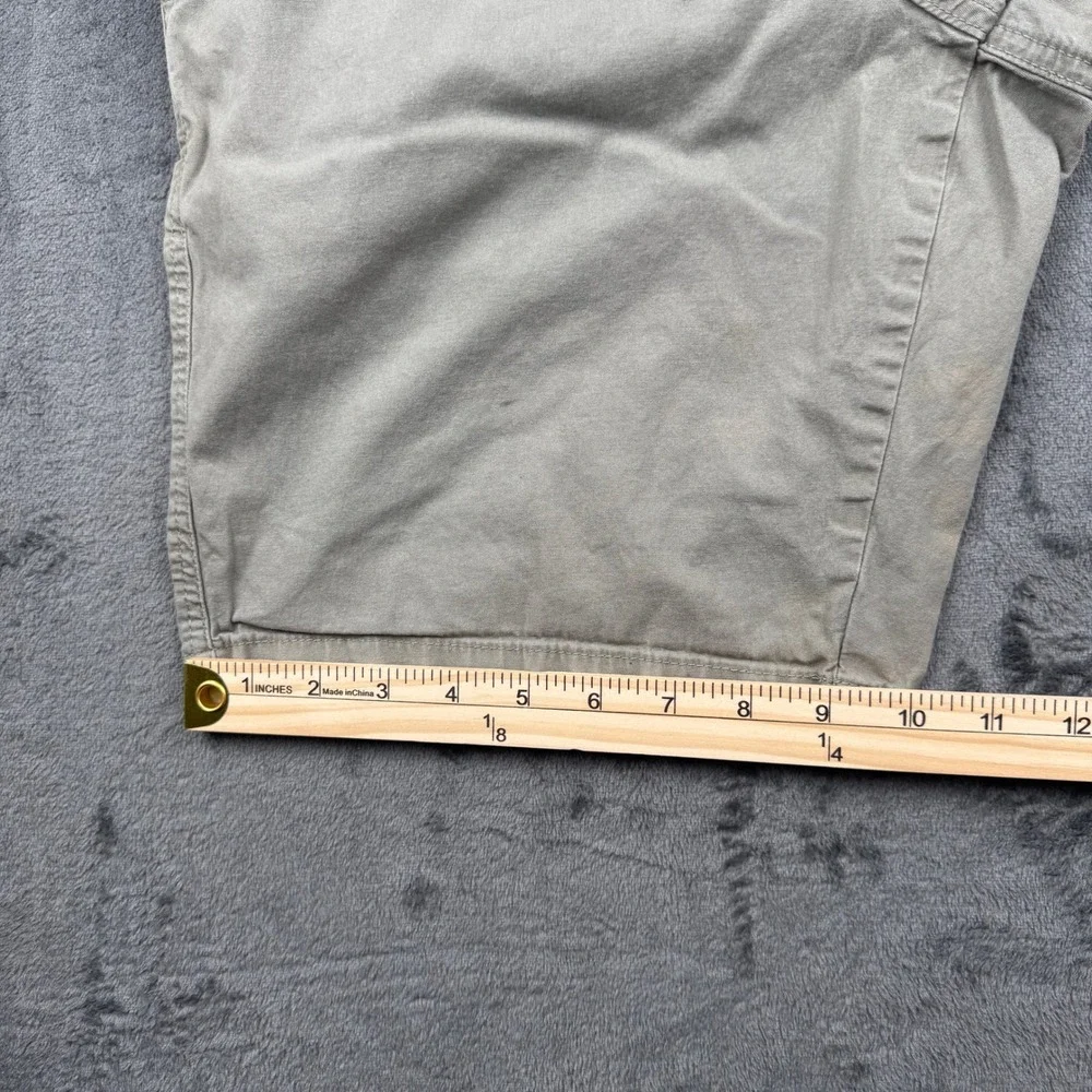 Magellan Outdoors Chino Shorts Mens 30W Khaki Tan Stretch Cotton Excellent